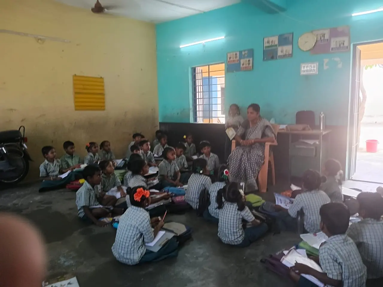 Mrs K.Revathy, Lecturer, School VIsited at Pups kendayanahalli, Eriyur