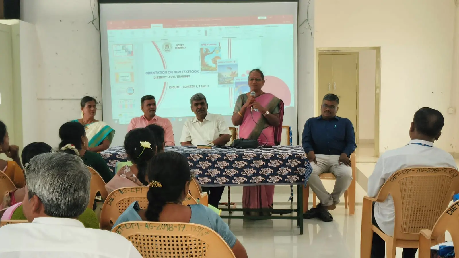The Respected (DEO), Dharmapuri Educational District, visited the District-Level Training Programme on the New Textbooks for Classes 1 to 3 and delivered the Felicitation Address.