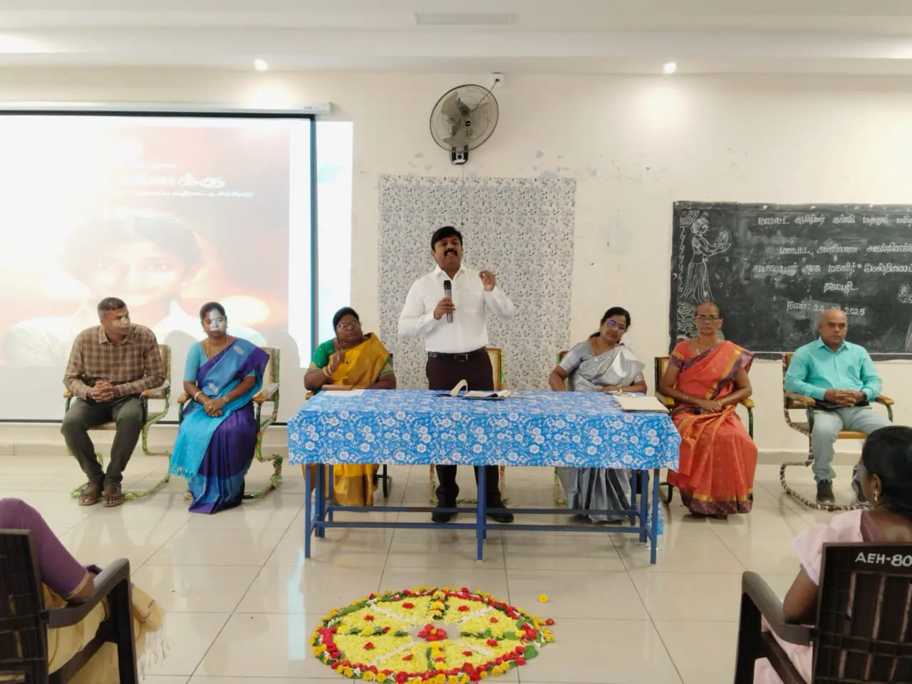 The respected District Collector inaugurated the Agalvilakku Training and delivered the Presidential Address (2)