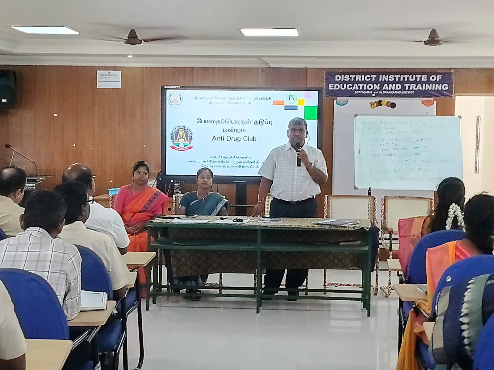 The Respected Principal inaugurated the Anti-Drug Training